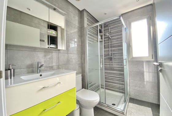 Wiederverkauf - Wohnung - Orihuela Costa - Los Dolses