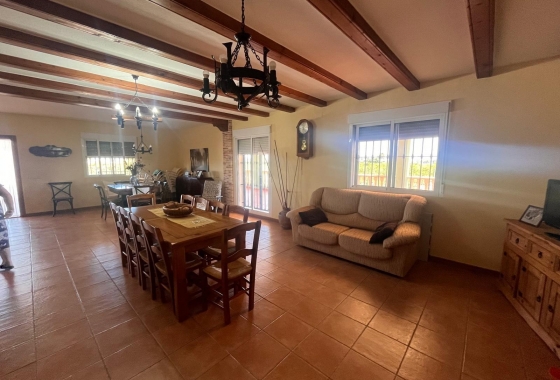 Wiederverkauf - Finca - Daya Nueva - La Bodega