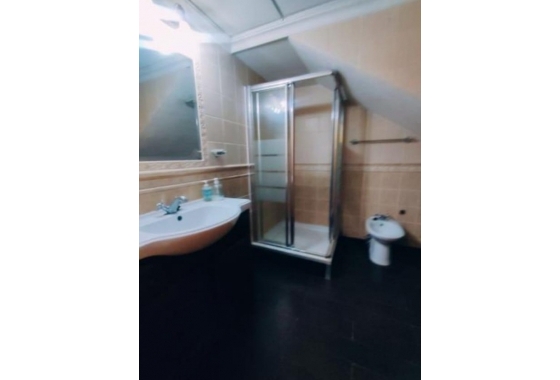 Wiederverkauf - Villa - Torrevieja - aguas nuevas