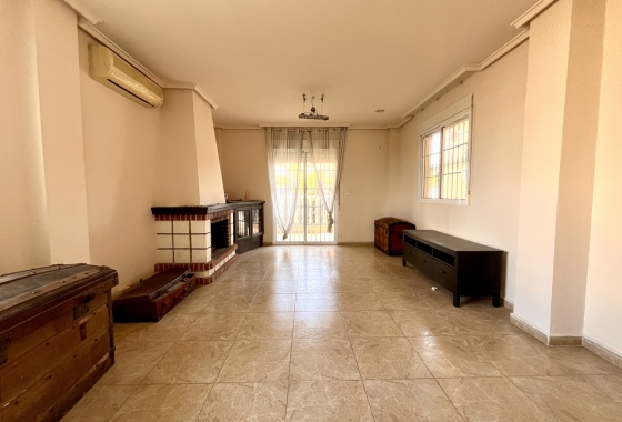 Herverkoop - Villa - La Zenia - Costa Blanca