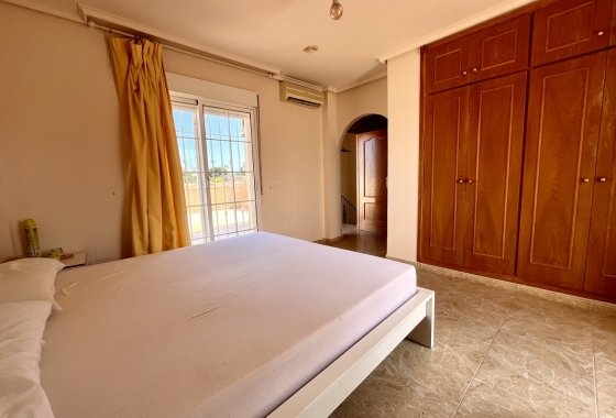 Herverkoop - Villa - La Zenia - Costa Blanca