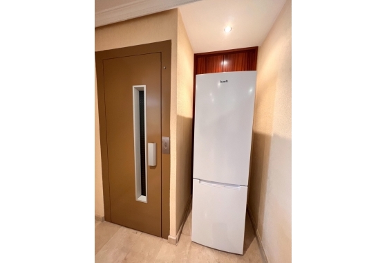 Herverkoop - Herenhuis - Torrevieja