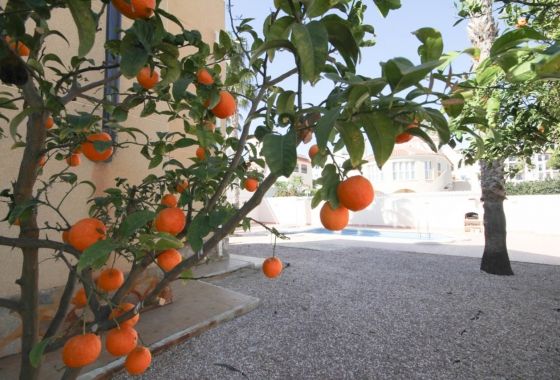 Herverkoop - Villa - La Zenia - Costa Blanca