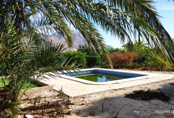 Herverkoop - Villa - Redován - Inland