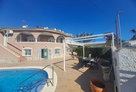 Reventa - Villa - Ciudad Quesada - Costa Blanca