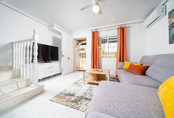 Wiederverkauf - Stadthaus - Orihuela Costa - Los Almendros - La Florida