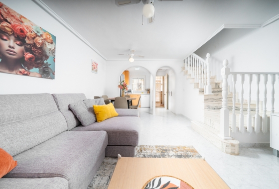 Wiederverkauf - Stadthaus - Orihuela Costa - Los Almendros - La Florida