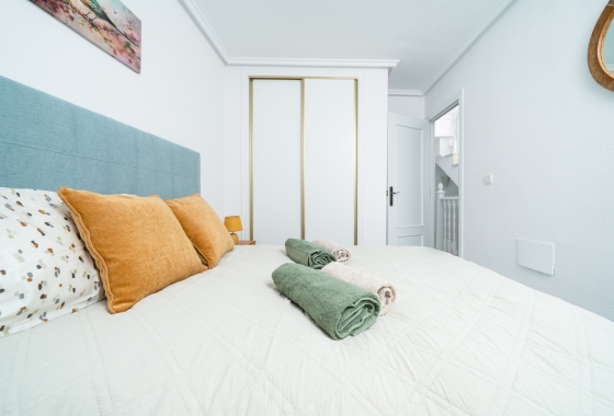 Wiederverkauf - Stadthaus - Orihuela Costa - Los Almendros - La Florida