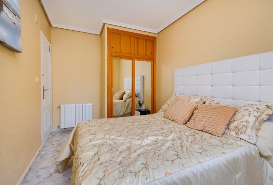 Herverkoop - Villa - Orihuela Costa - Villamartín-las Filipinas