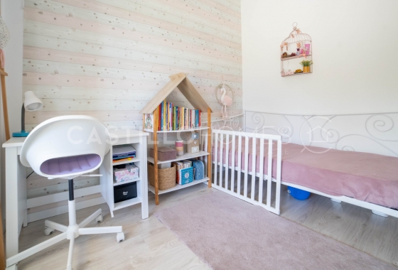 Resale - Villa - Orihuela Costa - La Zenia