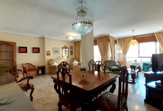 Resale - Apartment / flat - Torrevieja