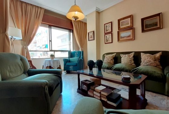 Resale - Apartment / flat - Torrevieja