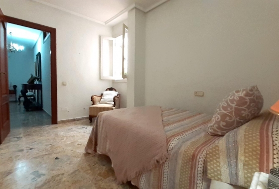 Resale - Apartment / flat - Torrevieja