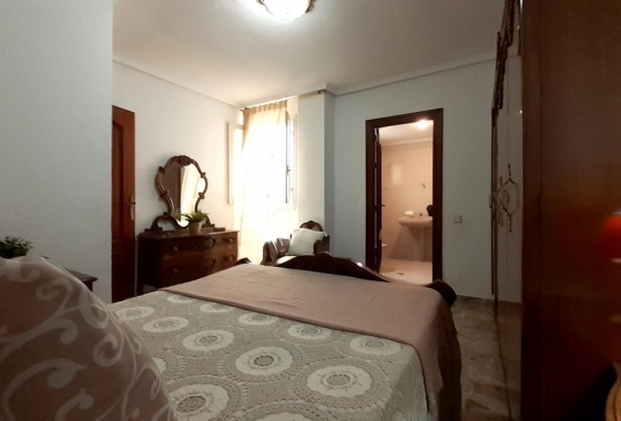 Resale - Apartment / flat - Torrevieja