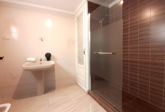 Resale - Apartment / flat - Torrevieja
