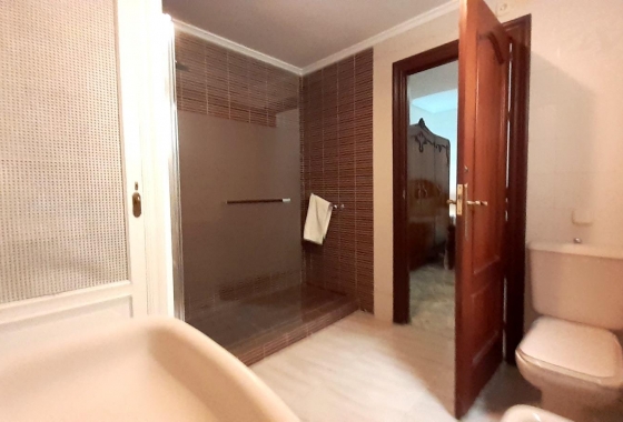 Resale - Apartment / flat - Torrevieja