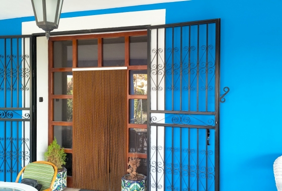 Herverkoop - Villa - Sax - Inland