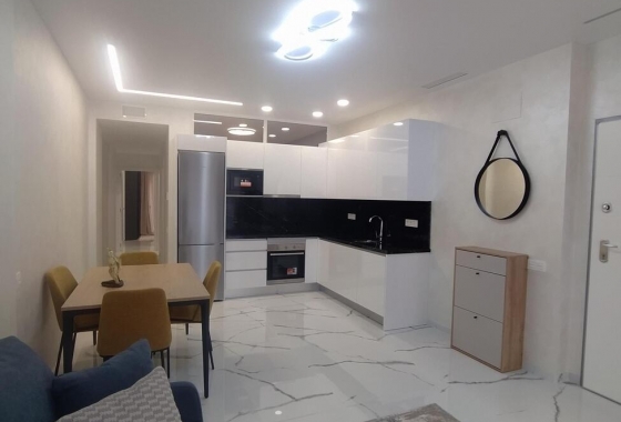 Herverkoop - Appartement / flat - Torrevieja - Playa del Cura