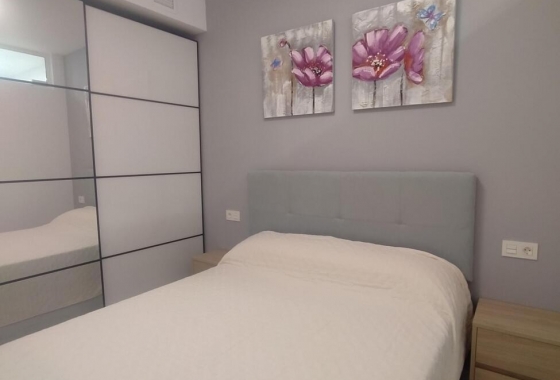 Herverkoop - Appartement / flat - Torrevieja - Playa del Cura