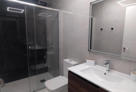 Herverkoop - Appartement / flat - Torrevieja - Playa del Cura