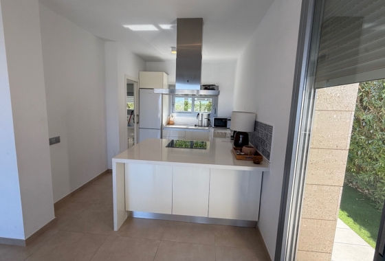 Wiederverkauf - Villa - Orihuela - Inland