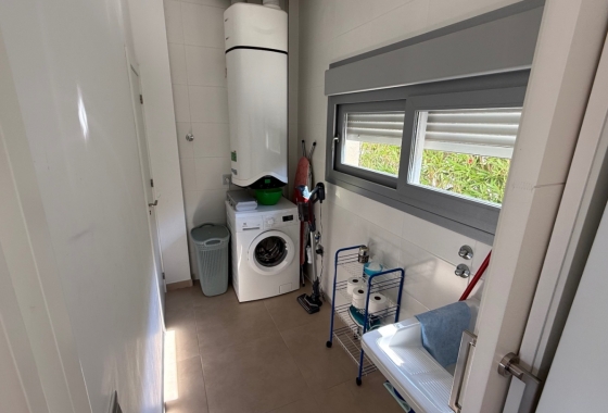 Wiederverkauf - Villa - Orihuela - Inland