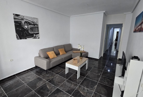 Herverkoop - Appartement / flat - Torrevieja - Centro - Muelle Pesquero