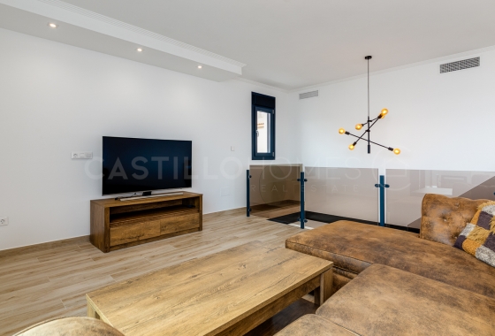 Wiederverkauf - Villa - Torrevieja - Torre del moro