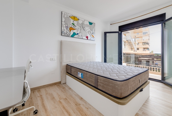 Wiederverkauf - Villa - Torrevieja - Torre del moro