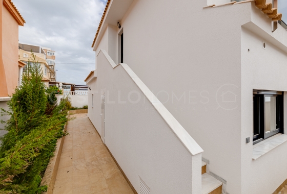 Wiederverkauf - Villa - Torrevieja - Torre del moro