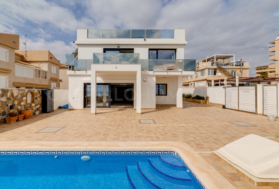 Wiederverkauf - Villa - Torrevieja - Torre del moro