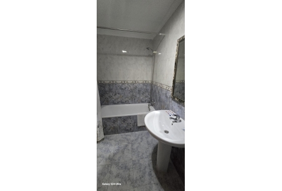 Herverkoop - Appartement / flat - Torrevieja