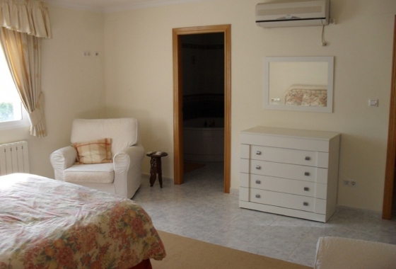 Wiederverkauf - Villa - Jalón - Inland