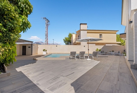 Herverkoop - Villa - Alfas del Pí - Costa Blanca