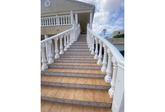 Herverkoop - Villa - Algorfa - Inland