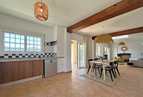 Herverkoop - Villa - Jalón - Inland