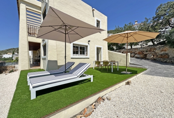 Herverkoop - Villa - Jalón - Inland