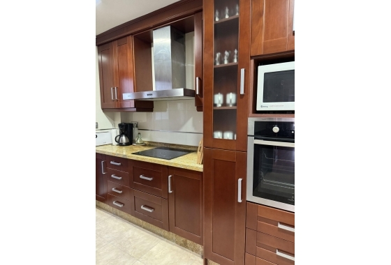 Wiederverkauf - Wohnung - Torrevieja - Playa del Cura