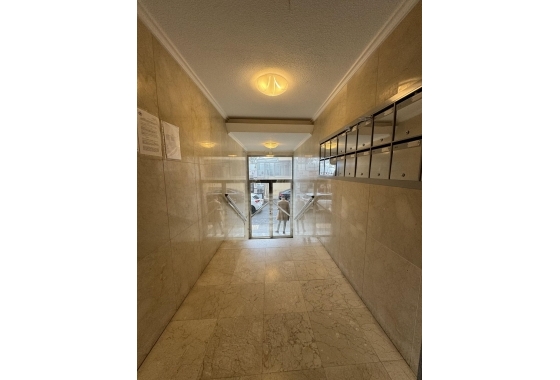 Wiederverkauf - Wohnung - Torrevieja - Playa del Cura