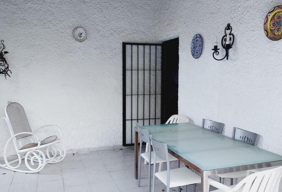 Revente - Villa - Orihuela Costa - Punta Prima