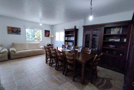 Herverkoop - Villa - Torrevieja - Costa Blanca