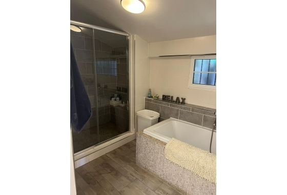 Herverkoop - Villa - Almoradí