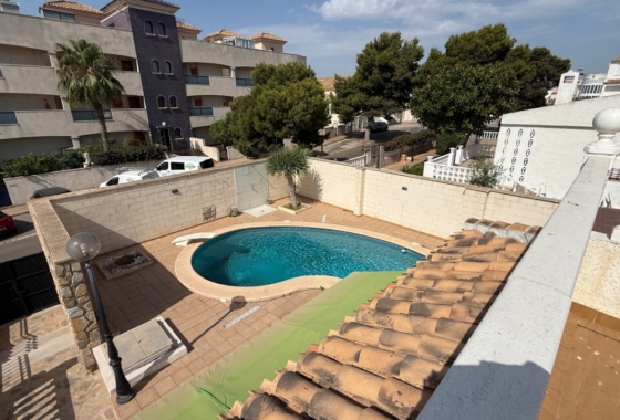 Wiederverkauf - Villa - Orihuela - Inland