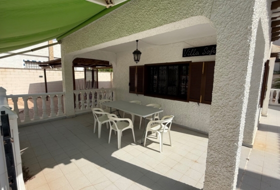 Wiederverkauf - Villa - Orihuela - Inland