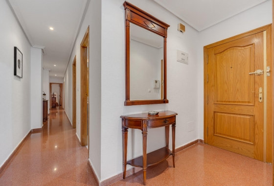 Herverkoop - Penthouse - Torrevieja - Paseo Maritimo