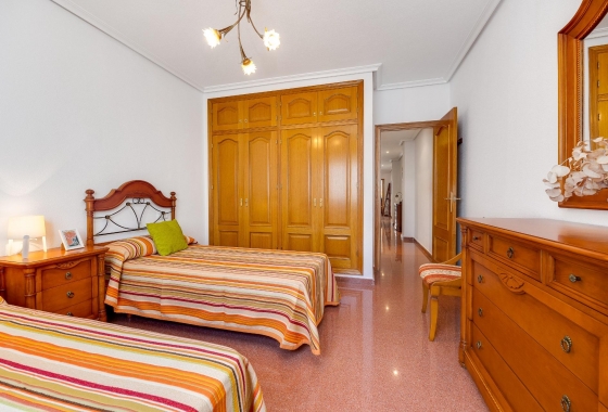 Herverkoop - Penthouse - Torrevieja - Paseo Maritimo