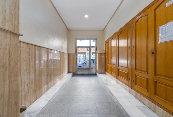 Herverkoop - Penthouse - Torrevieja - Paseo Maritimo