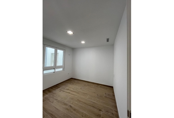 Wiederverkauf - Wohnung - Torrevieja - La Mata