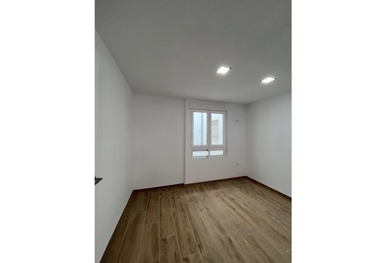 Wiederverkauf - Wohnung - Torrevieja - La Mata