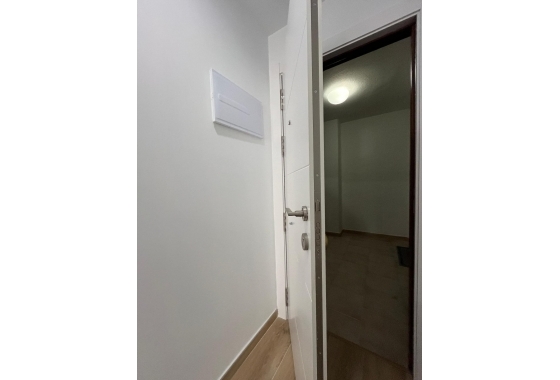 Wiederverkauf - Wohnung - Torrevieja - La Mata